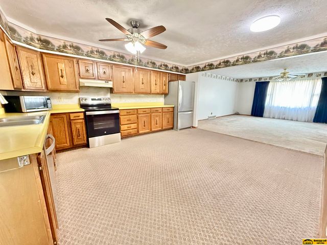 103 E Rose Street, Plymouth, NE 68424