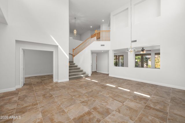 486 E WINDSOR Drive, Gilbert, AZ 85296