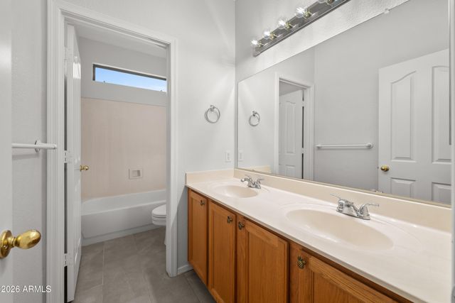 486 E WINDSOR Drive, Gilbert, AZ 85296