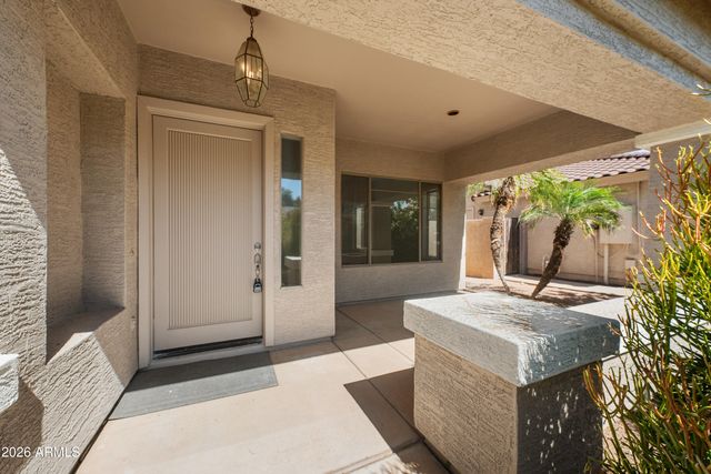 486 E WINDSOR Drive, Gilbert, AZ 85296