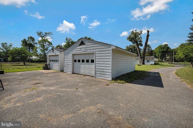 1631 DEFENSE HWY, Gambrills, MD 21054