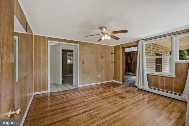 1631 DEFENSE HWY, Gambrills, MD 21054