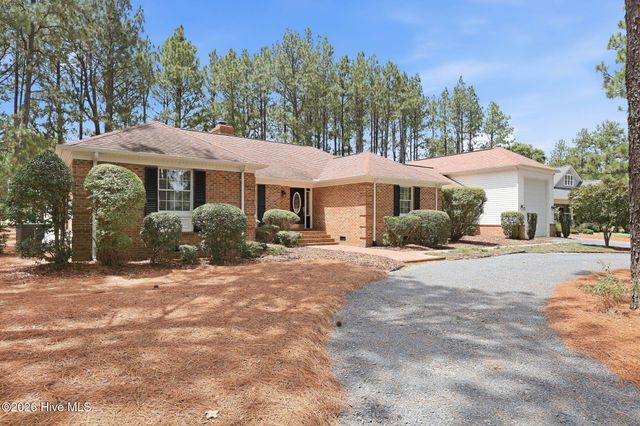 234 Longleaf Drive, West End, NC 27376