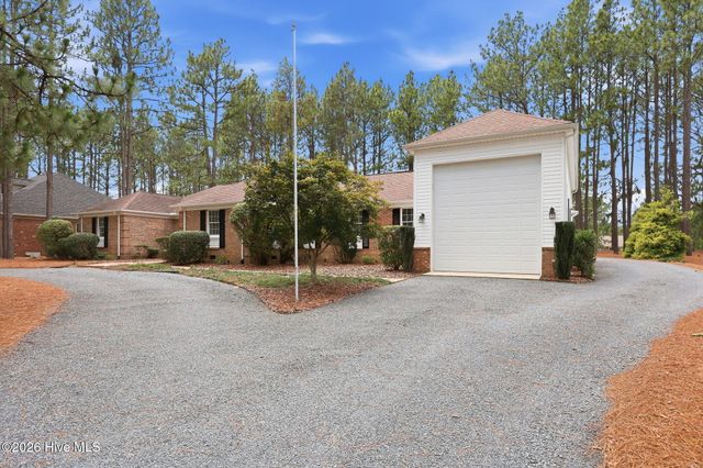 234 Longleaf Drive, West End, NC 27376