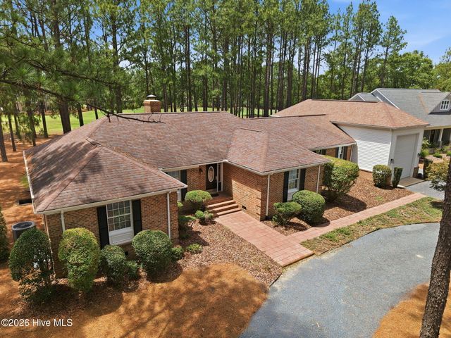 234 Longleaf Drive, West End, NC 27376