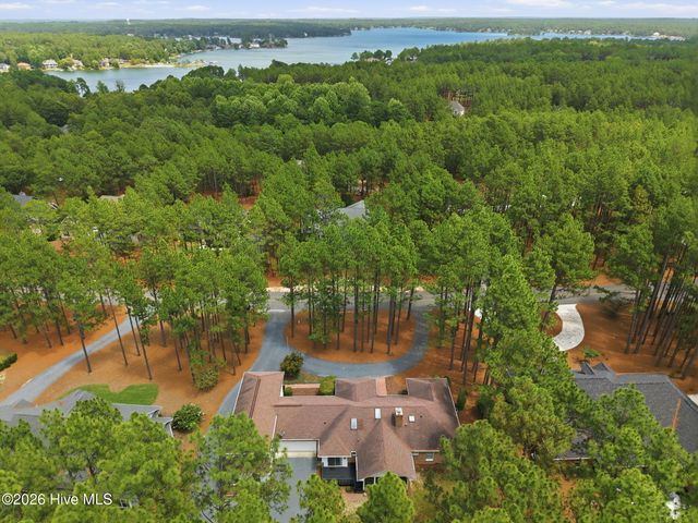 234 Longleaf Drive, West End, NC 27376