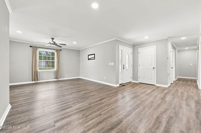 234 Longleaf Drive, West End, NC 27376
