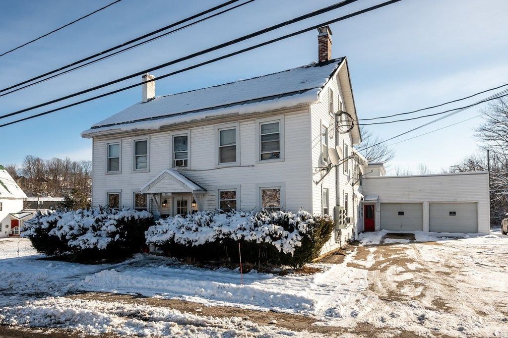 22 Concord Hill Road, Pittsfield, NH 03263