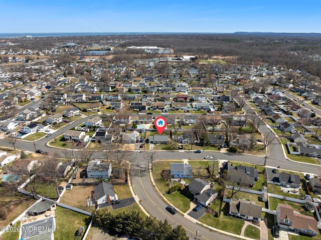 19 Mountain Avenue, Hazlet, NJ 07730