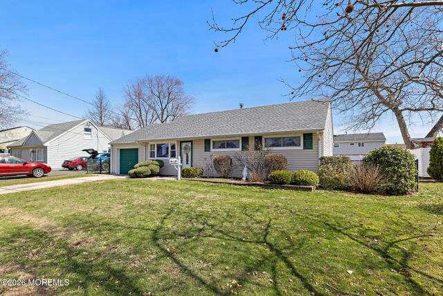 19 Mountain Avenue, Hazlet, NJ 07730