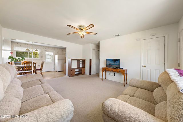 19 Mountain Avenue, Hazlet, NJ 07730