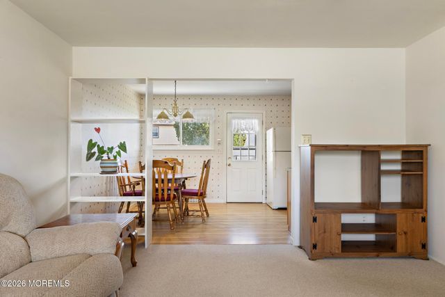 19 Mountain Avenue, Hazlet, NJ 07730