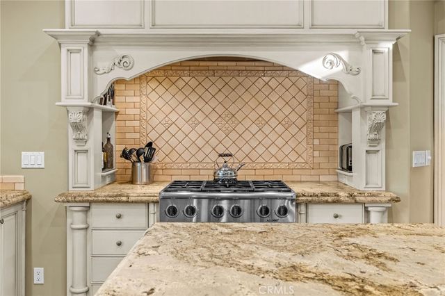 1738 Rocky, Fullerton, CA 92831