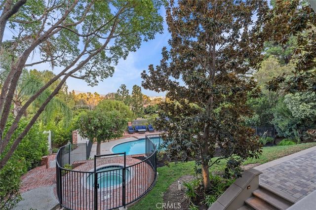 1738 Rocky, Fullerton, CA 92831