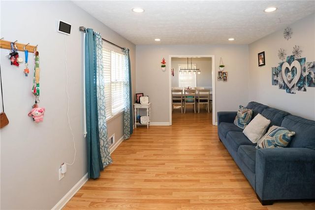 3187 Kennesaw View Drive SW, Marietta, GA 30064