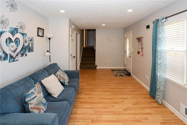 3187 Kennesaw View Drive SW, Marietta, GA 30064