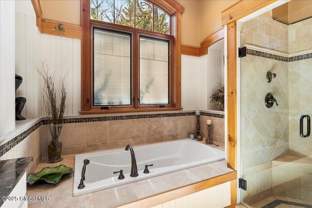 94 Long View Lane, Bolton, NY 12814