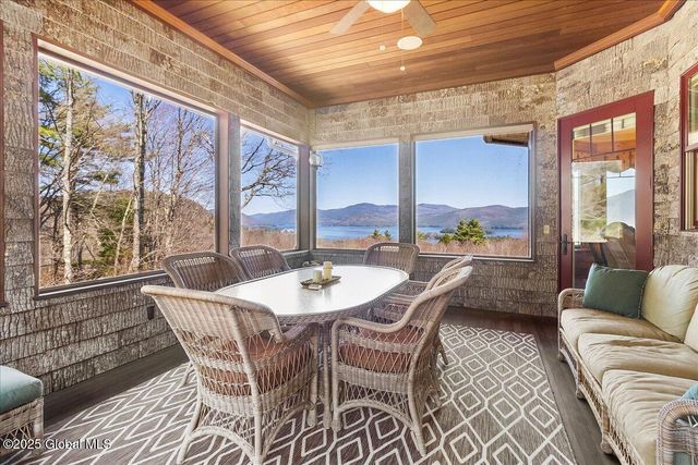 94 Long View Lane, Bolton, NY 12814