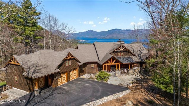 94 Long View Lane, Bolton, NY 12814