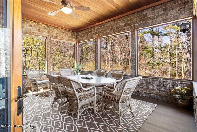 94 Long View Lane, Bolton, NY 12814