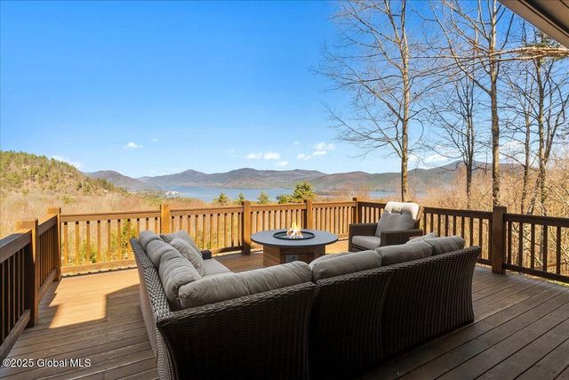 94 Long View Lane, Bolton, NY 12814