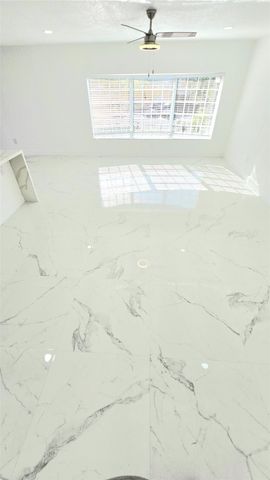 1848 NW 55th Avenue 4x, Lauderhill, FL 33313