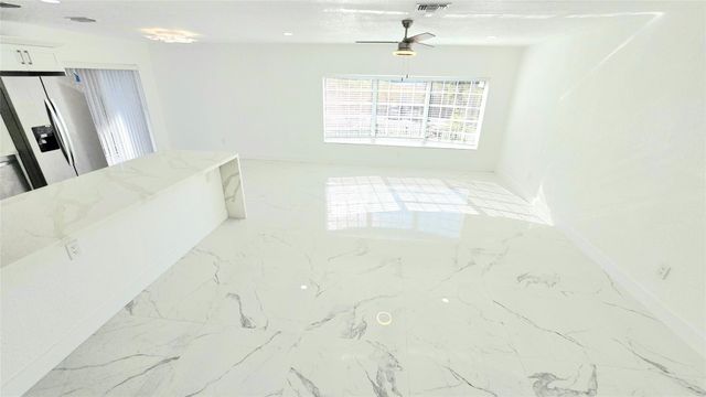 1848 NW 55th Avenue 4x, Lauderhill, FL 33313