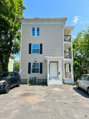 67 Burton Street 3rd Floor, Waterbury, CT 06704
