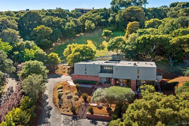 30 Chateau Pl, San Rafael, CA 94901