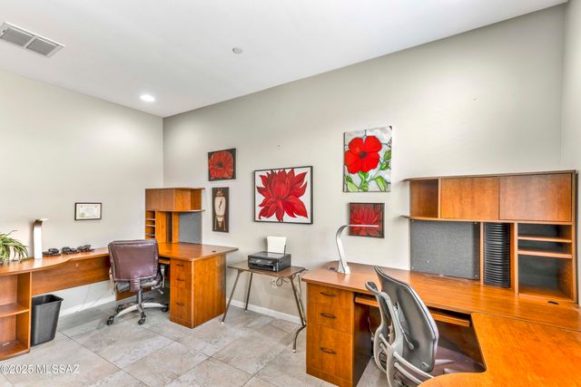 31547 S Misty Basin Road, Oracle, AZ 85623