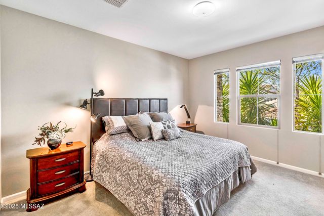 31547 S Misty Basin Road, Oracle, AZ 85623