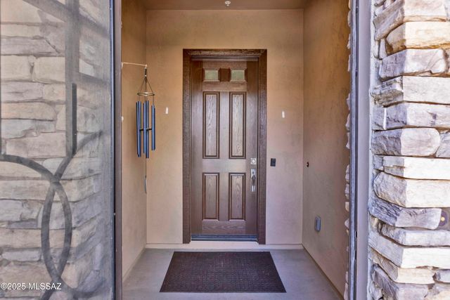 31547 S Misty Basin Road, Oracle, AZ 85623