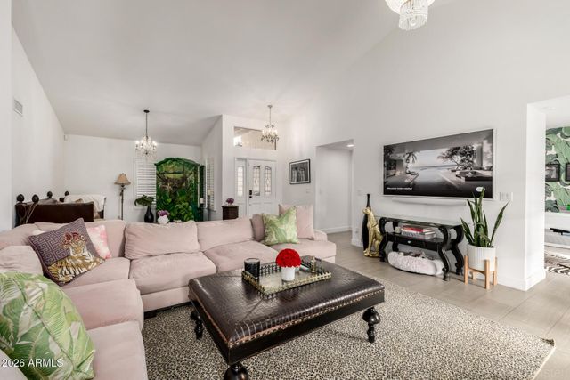 9825 E Turquoise Avenue, Scottsdale, AZ 85258