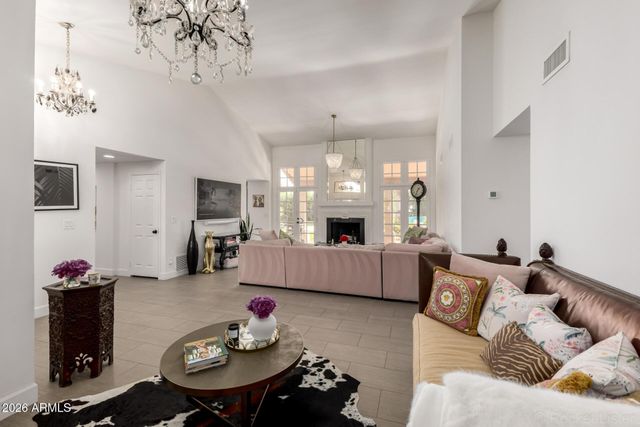 9825 E Turquoise Avenue, Scottsdale, AZ 85258