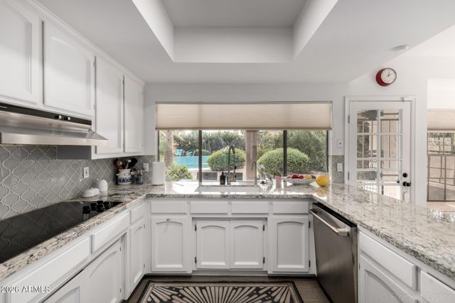 9825 E Turquoise Avenue, Scottsdale, AZ 85258