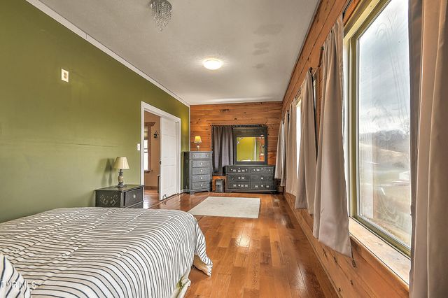 17516 Donegal Drive, Abingdon, VA 24210