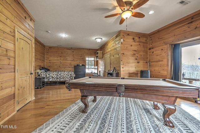 17516 Donegal Drive, Abingdon, VA 24210