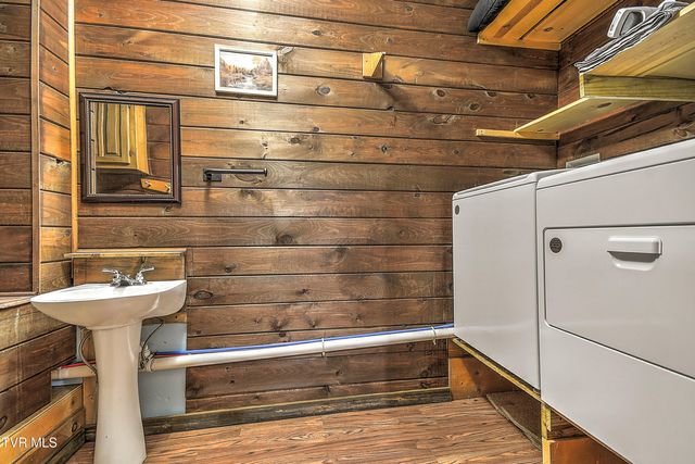 17516 Donegal Drive, Abingdon, VA 24210