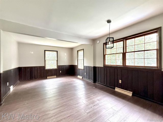 1305 Collegewood Street, Ypsilanti, MI 48197