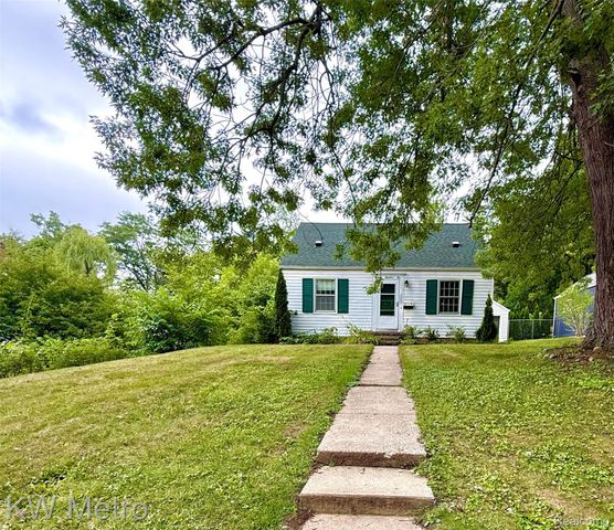 1305 Collegewood Street, Ypsilanti, MI 48197