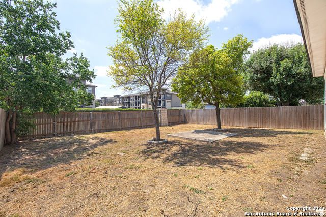 8118 Stagwood Hill, San Antonio, TX 78254