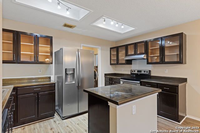 8118 Stagwood Hill, San Antonio, TX 78254