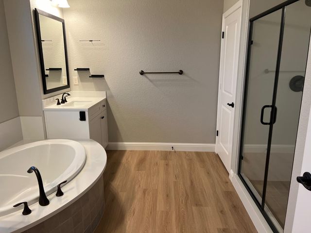 8698 N Privado Ct, Hilmar, CA 95324