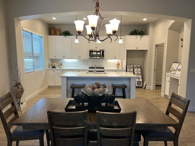 8698 N Privado Ct, Hilmar, CA 95324