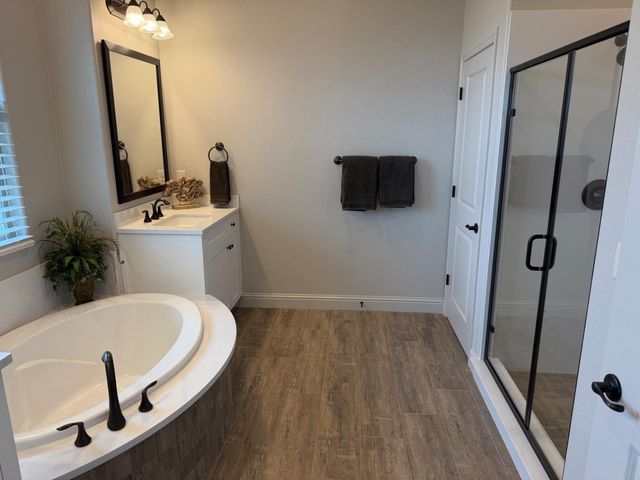 8698 N Privado Ct, Hilmar, CA 95324