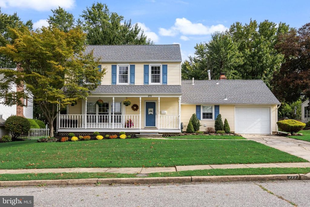 272 BURNING TREE RD, DELRAN, NJ 08075 — exterior