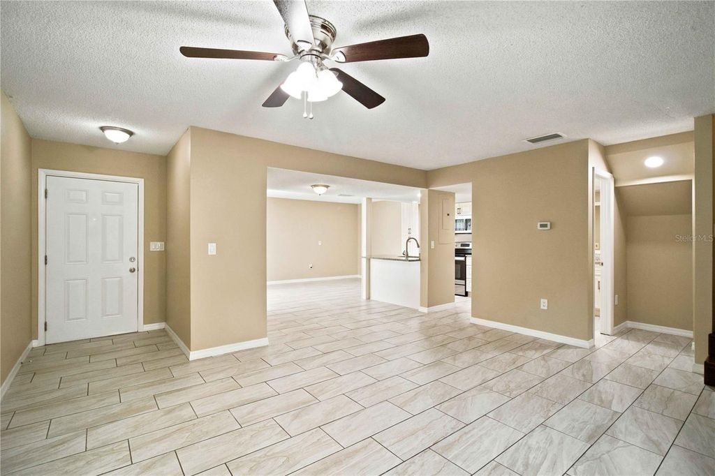 1006 LONGFELLOW COURT, SARASOTA, FL 34243 — photo 4