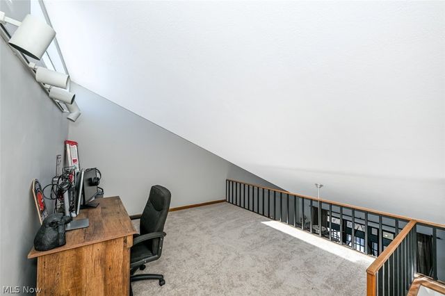 231 Portage Lakes Drive, Akron, OH 44319