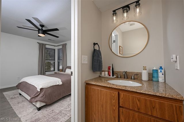 231 Portage Lakes Drive, Akron, OH 44319