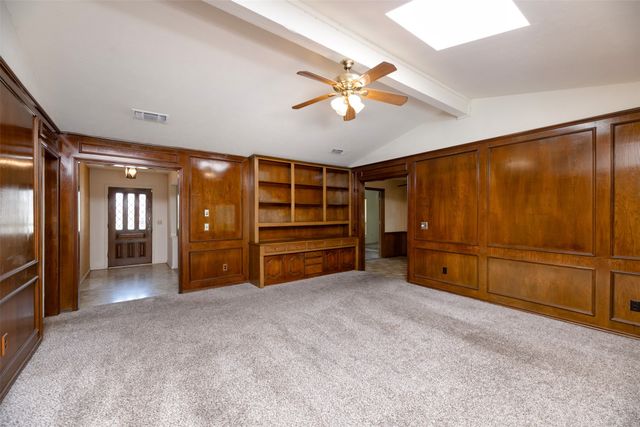 2121 Stone Creek Drive, Plano, TX 75075